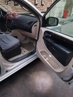 دودج جراند كارافان